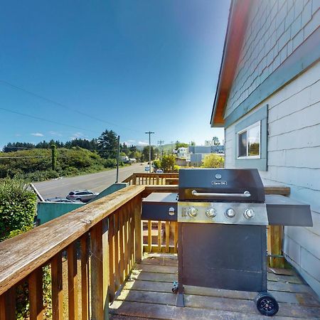Villa Coastal Breeze Depoe Bay Exterior foto