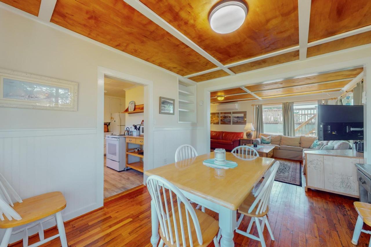 Villa Coastal Breeze Depoe Bay Exterior foto